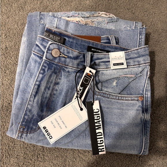 NWT Judy Blue Rigid Magic! - Picture 1 of 4